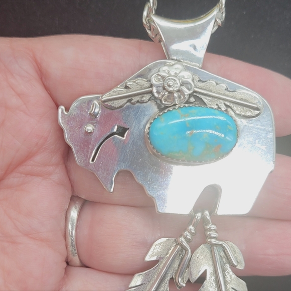 Navajo turquoise sterling silver 925 Buffalo pendant. - Picture 3 of 6